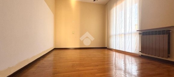 Квартира с 3 комнатами в Рескальдина, Италия № 38726 40