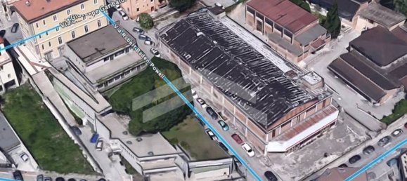 2400m² Commercial property in Campobasso, Italy No. 339783 4