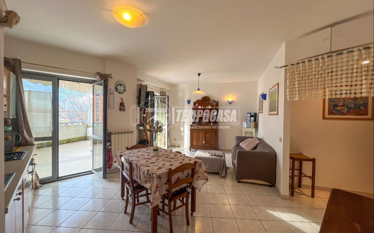 Apartamento de 3 divisões em Viterbo, Italy N.º 121094