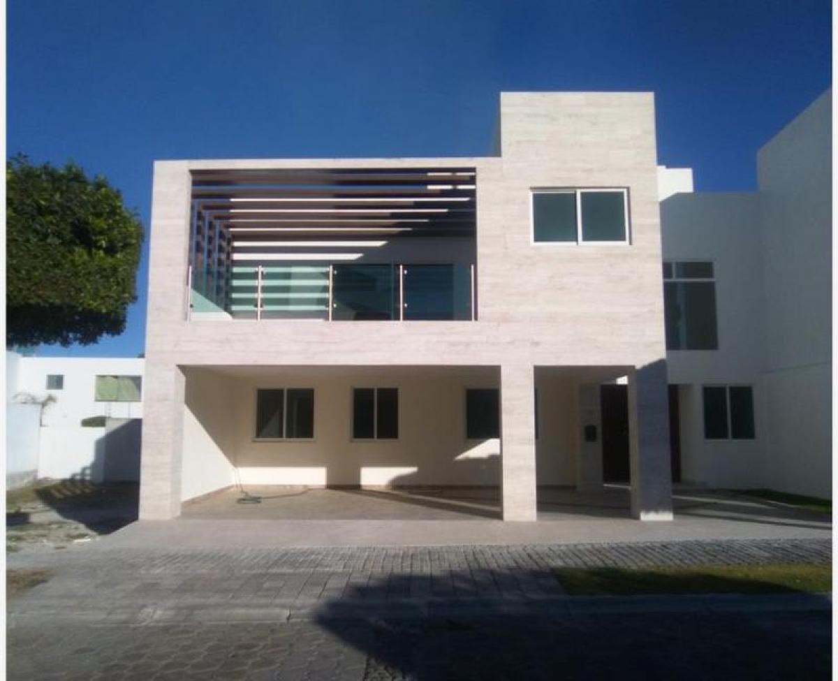 4 bedrooms House in Puebla, Mexico No. 159688