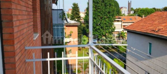 Apartamento de 2 dormitorios en Cinisello Balsamo, Italy No. 360108 14