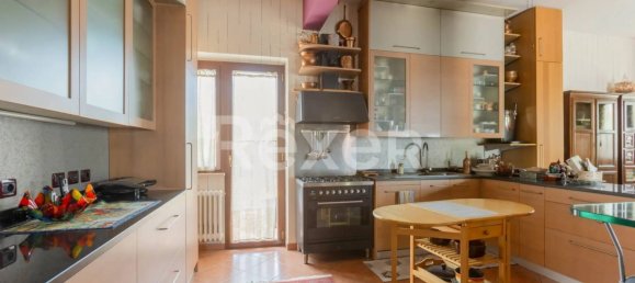 11-salle Villa à Anzio, Italy No. 300980 6