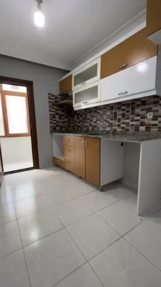 Apartment 4+2 in Istanbul, Turkey No. 25070