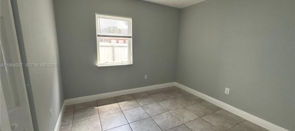 122.91m² terrain à vendre à Miami, Miami-Dade, Florida, USA № 614345 11