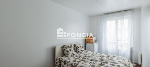 Apartamento de 2 dormitorios en Montargis, France No. 71159 2
