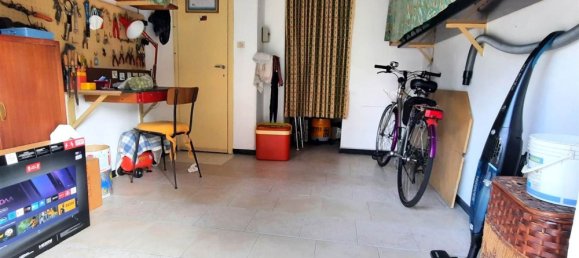 Apartamento de 4 dormitorios en La Spezia, Italy No. 343312 9