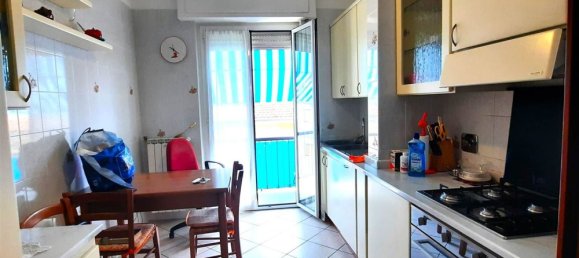 Apartamento de 4 dormitorios en La Spezia, Italy No. 343312 16