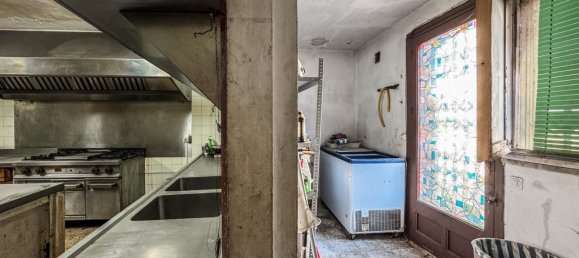 Коммерческая недвижимость 329м² в Таррагона, Испания № 190040 22