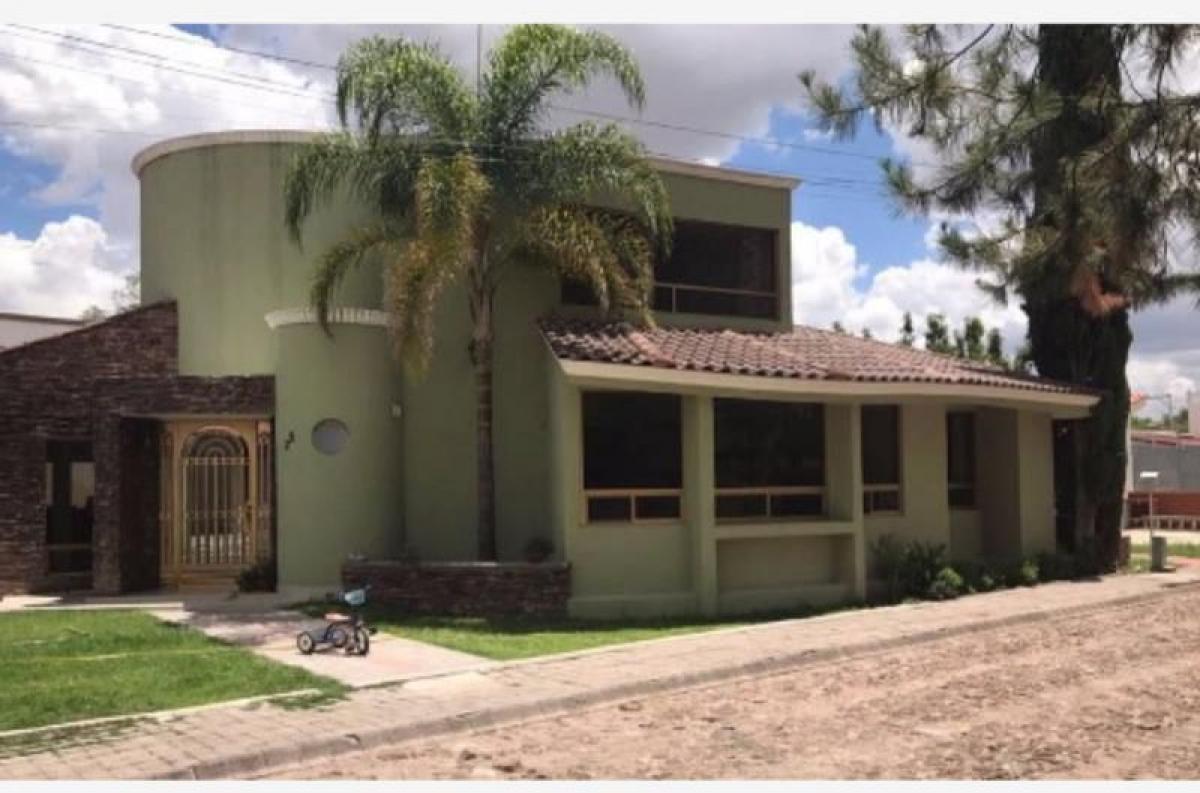 5 bedrooms House in Aguascalientes, Mexico No. 156996
