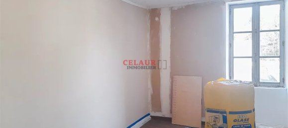 5 bedrooms House in Eyrein, France No. 102425 11