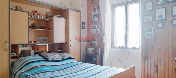 5 bedrooms House in Eyrein, France No. 102425 10