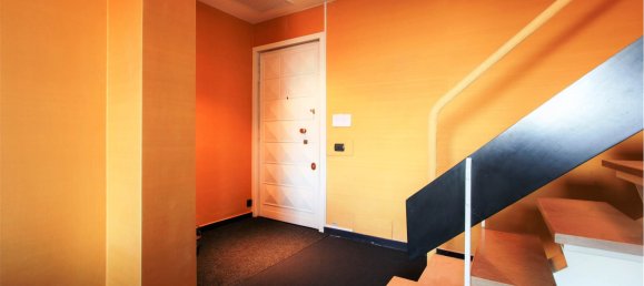 2 Schlafzimmer Wohnung in Milan, Italy, Nr. 360151 12