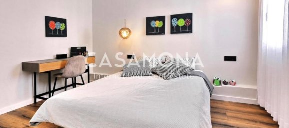 2 bedrooms Penthouse in Eixample, Spain No. 24819 11