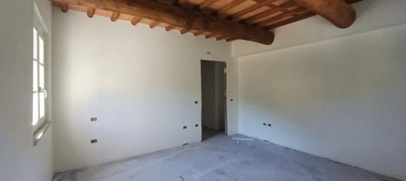 5غرفة منزل في Capannori, Italy رقم 42729 33