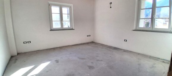 5غرفة منزل في Capannori, Italy رقم 42729 45