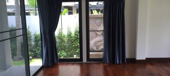 5 غرف نوم مقهى / مطعم في Pattaya, Thailand رقم 1195 12