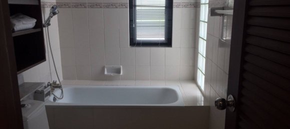 5 غرف نوم مقهى / مطعم في Pattaya, Thailand رقم 1195 7