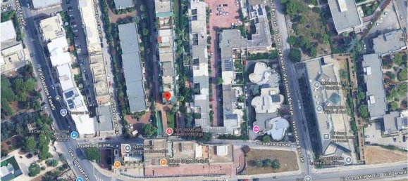  مرآب في Bari, Italy 30متر مربع رقم 302838 5