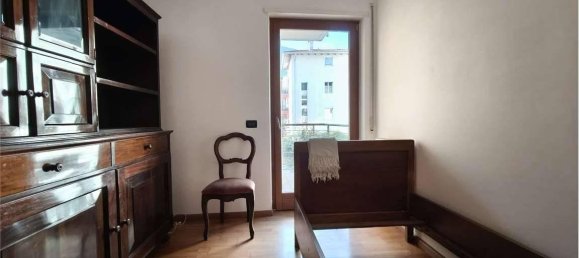 3 rooms Apartment in Trento, Italy No. 33776 5