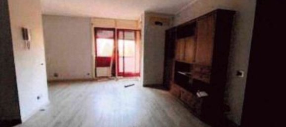 3 rooms Apartment in Pioltello, Italy No. 64643 22