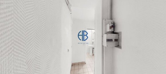 1 bedroom Apartment in Aubervilliers, France No. 364031 5