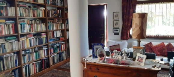 10 rooms Villa in Massa, Italy No. 112536 9