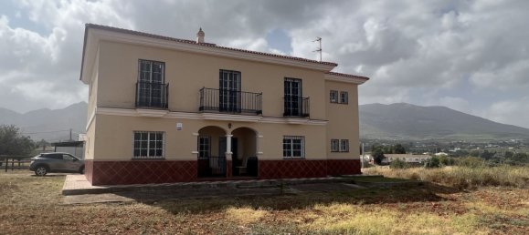 8 bedrooms House in Alhaurin de la Torre, Spain No. 148159 27