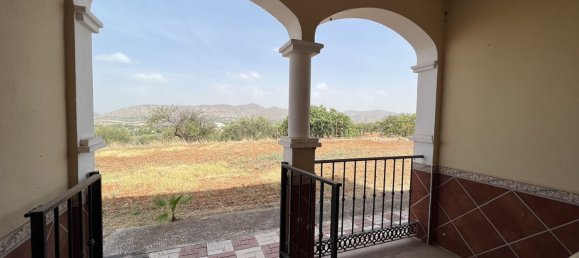 8 bedrooms House in Alhaurin de la Torre, Spain No. 148159 4