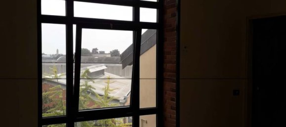 Квартира с 3 комнатами в Павия, Италия № 195448 11