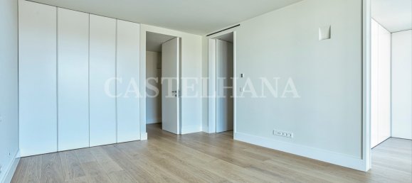 4 غرف نوم منزل ذو طابقين في Cascais, Portugal رقم 147166 7