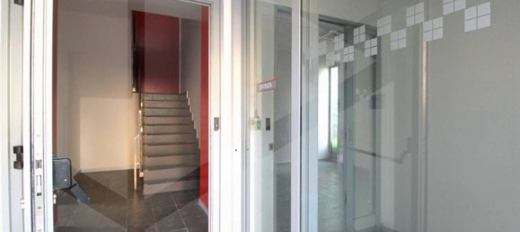 Вилла с 7 комнатами в Кастельфранко ди Сотто, Италия № 26992 4