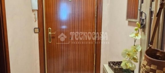 Apartamento de 3 dormitorios en Coslada, Spain No. 153304 2