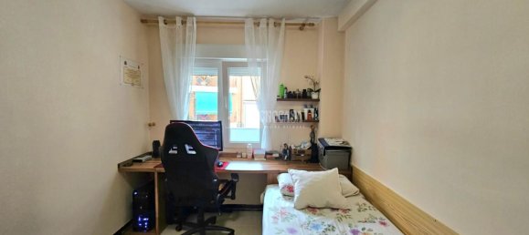 Apartamento de 3 dormitorios en Coslada, Spain No. 153304 27