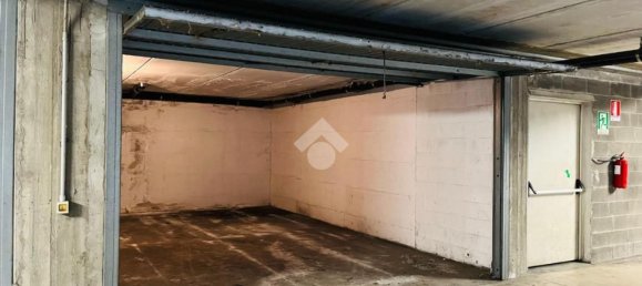 Garage in Nova Milanese, Italy 33m², Nr. 283983 3