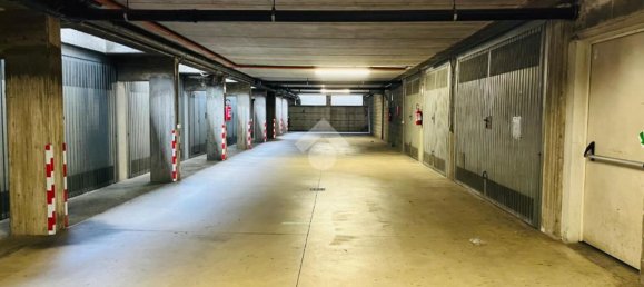 Garage in Nova Milanese, Italy 33m², Nr. 283983 5