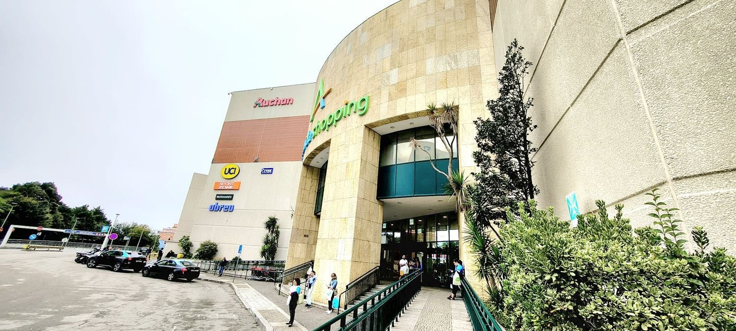 2 bedrooms Apartment in Vila Nova de Gaia, Portugal No. 233571