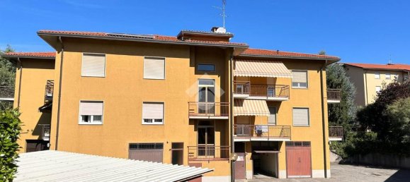 Apartamento de 3 dormitorios en Mozzo, Italy No. 371441 21
