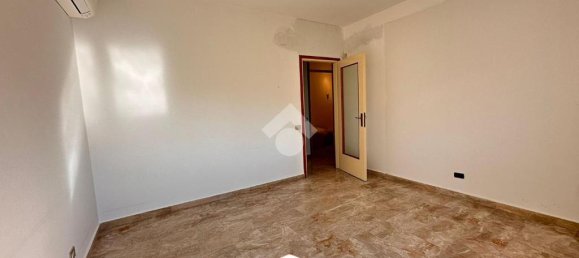 Apartamento de 3 dormitorios en Mozzo, Italy No. 371441 11
