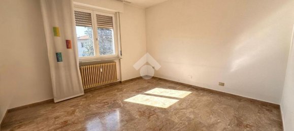 Apartamento de 3 dormitorios en Mozzo, Italy No. 371441 5