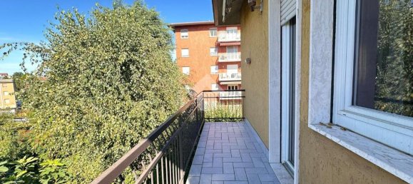 Apartamento de 3 dormitorios en Mozzo, Italy No. 371441 8