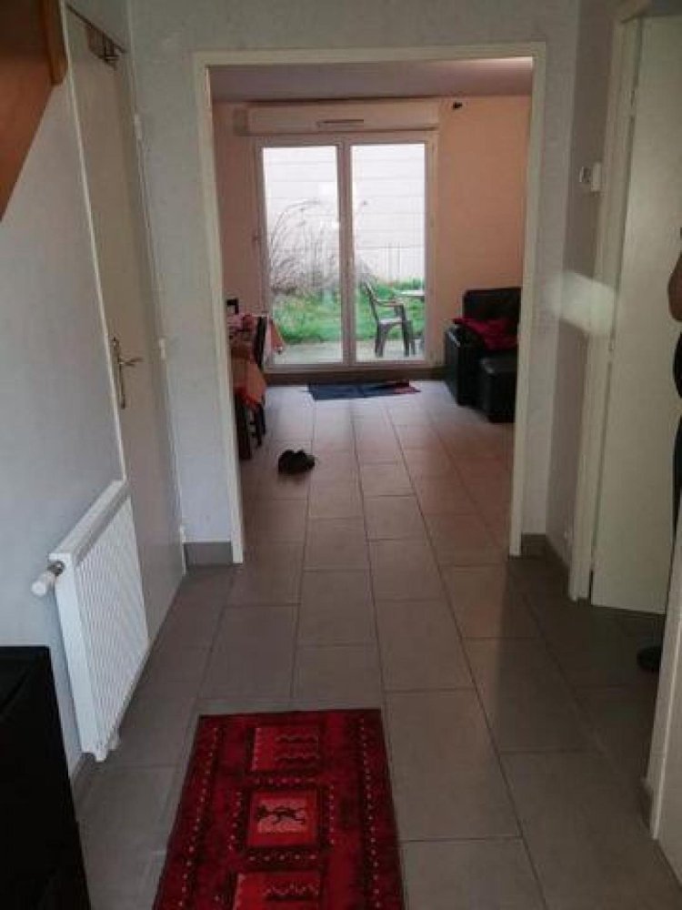 4 bedrooms House in Meaux, France No. 29108