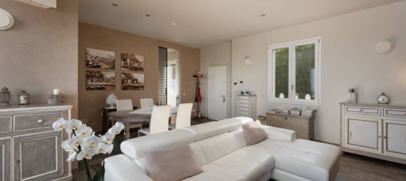 Вилла с 4 комнатами в Лонато дель Гарда, Италия № 287557 15