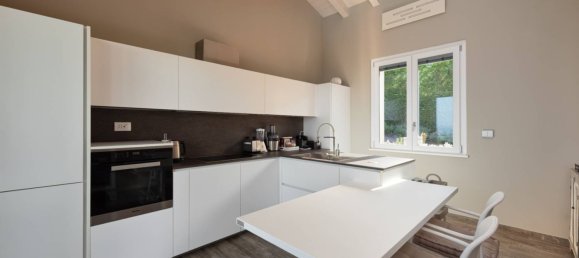 Вилла с 4 комнатами в Лонато дель Гарда, Италия № 287557 20