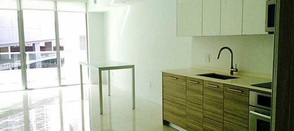 1 Schlafzimmer Gewerbliche Immobilien in Miami, USA, Nr. 614571 25