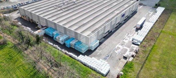 1200m² Warehouse in Castenedolo, Italy No. 80263 3
