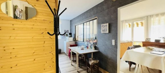 2 bedrooms Apartment in Saint-Etienne, France No. 203841 15