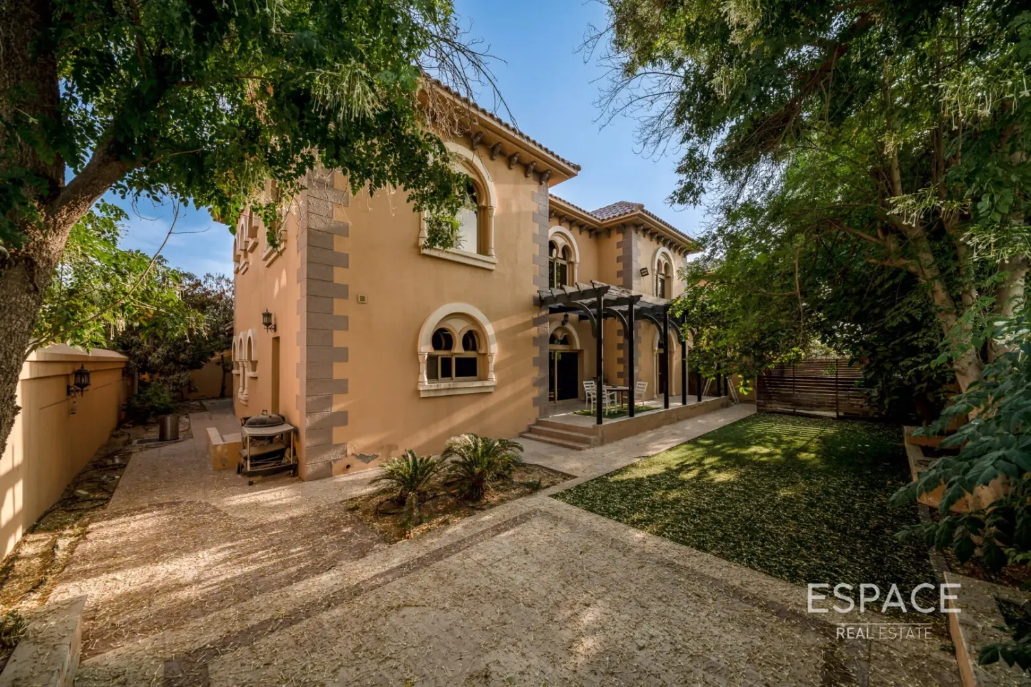 5 غرف نوم فيلا في Dubai Land, UAE رقم 108332