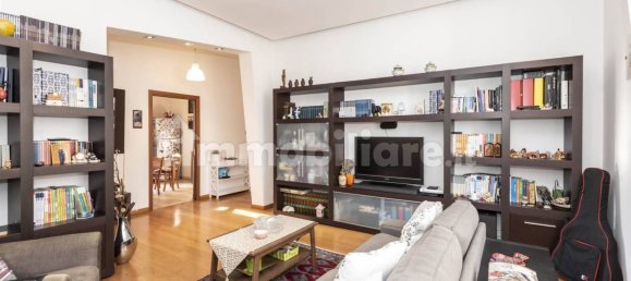 2 bedrooms Apartment in Catania, Italy No. 307353 7