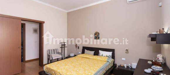 2 bedrooms Apartment in Catania, Italy No. 307353 15