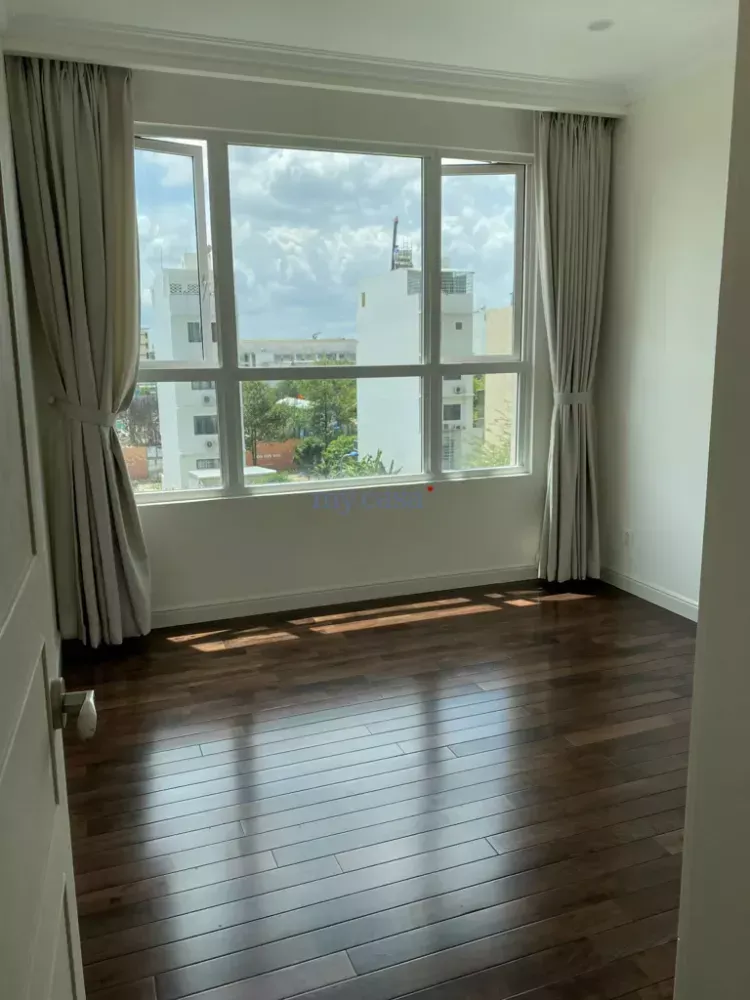 4 bedrooms Apartment in Thu Duc, Vietnam No. 8276